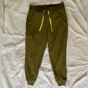 Limited Edition Martini Olive FIGS Zamora Jogger Scrub Pants (sp)